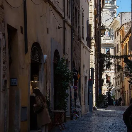 Banchi Nove, Penthouse Full Of Light And Silence *