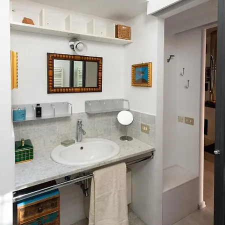 公寓 Banchi Nove, Penthouse Full Of Light And Silence 罗马