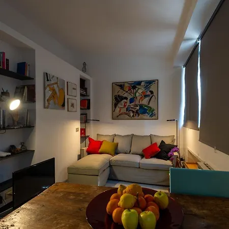Apartment Banchi Nove, Penthouse Full Of Light And Silence