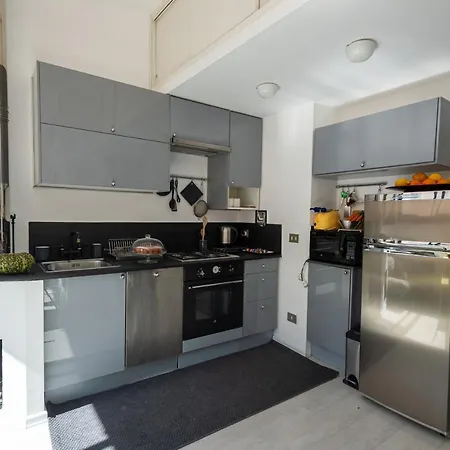 Banchi Nove, Penthouse Full Of Light And Silence 罗马